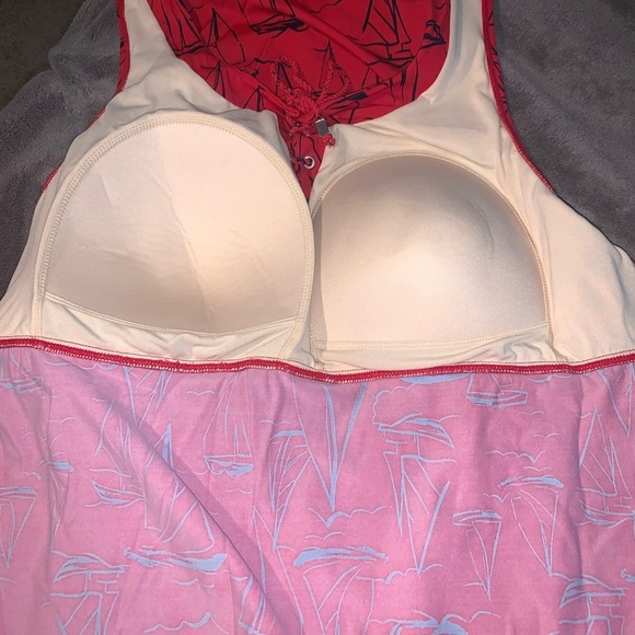 D&co 2 piece Tankini Red with sailboat print 20W - Picture 4 of 12
